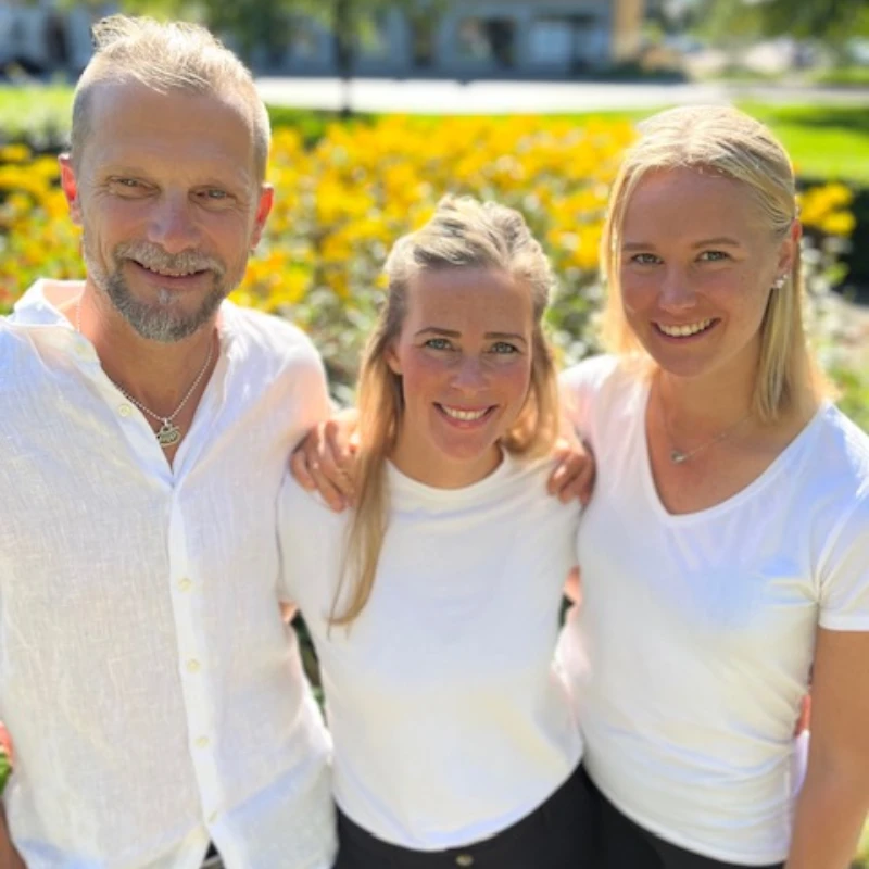 Boka tid hos oss för medicinsk yoga i Halmstad.